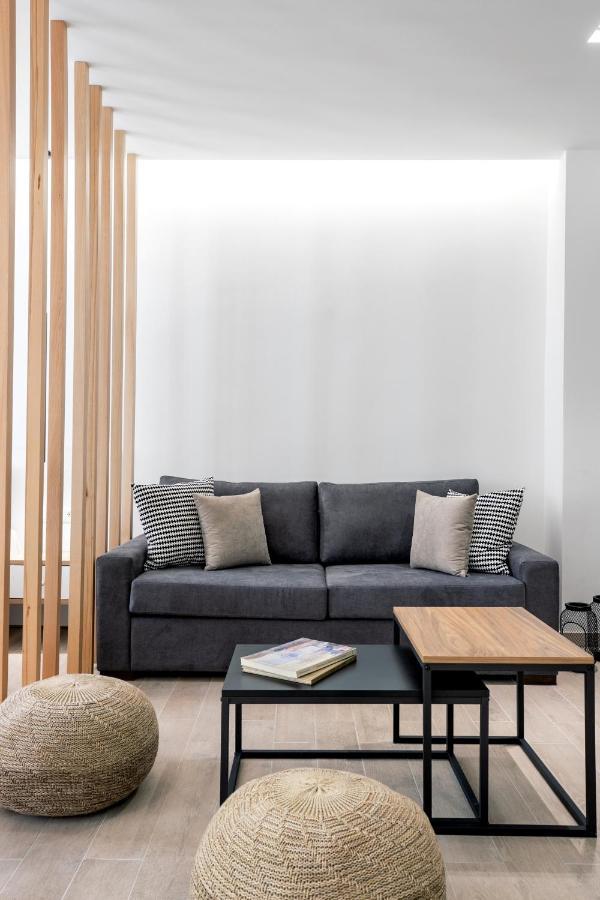 Central Boutique Apartment A2 أثينا المظهر الخارجي الصورة