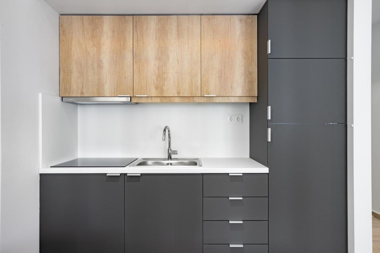 Central Boutique Apartment A2 أثينا المظهر الخارجي الصورة